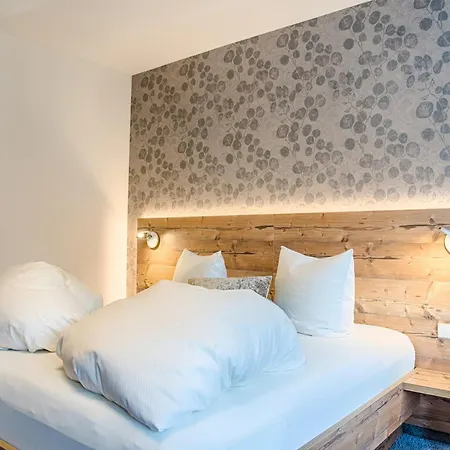 Linde Herberg 3*